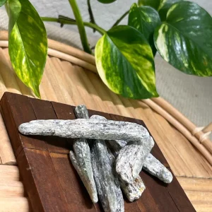Green Kyanite
